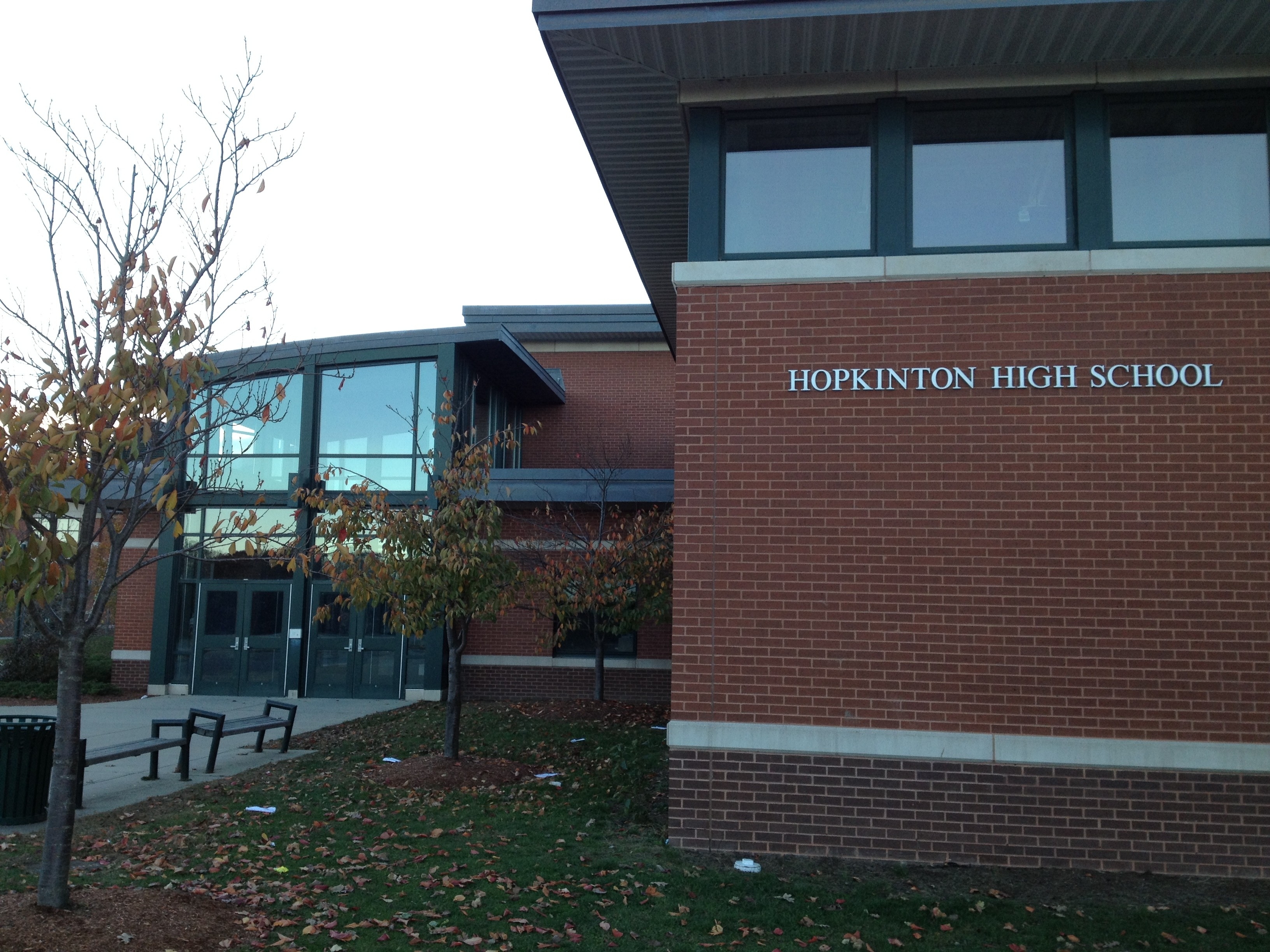 Información del colegio Hopkinton High School Hopkinton Colegio Público GMR hsunitedstates